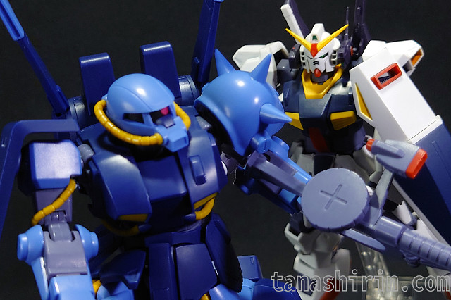 ハイザック(連邦軍)に接近するマーク2