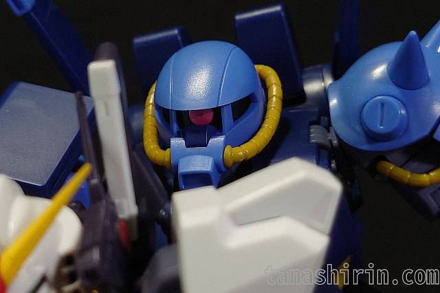 マーク2に詰め寄るハイザック(連邦軍)