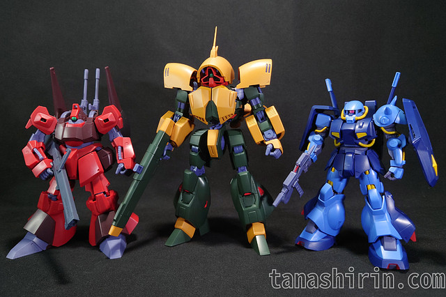 アッシマーとリック・ディアス、ハイザックとの比較