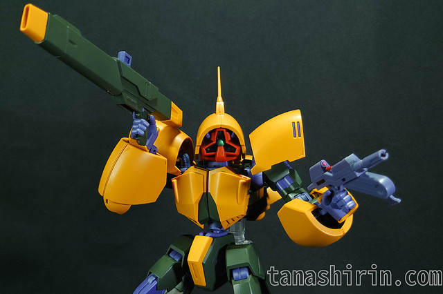 アッシマーにハイザックのビーム・ライフルを持たせる