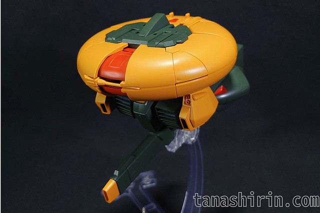 アッシマーMA形態正面