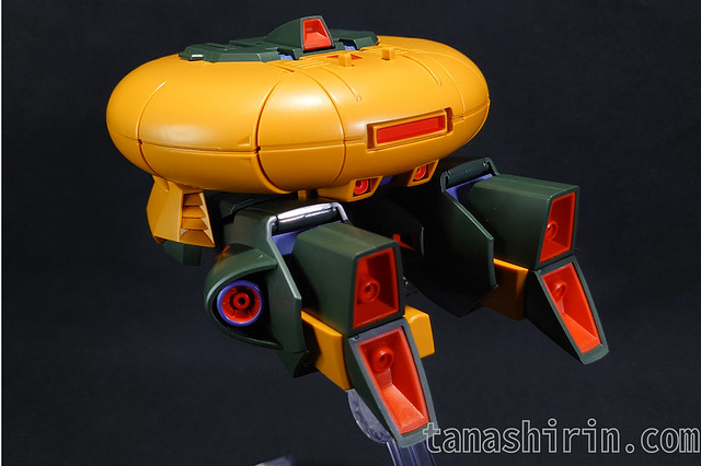 アッシマーMA形態後面