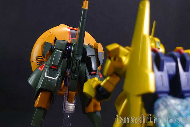 百式vs変形するアッシマー1