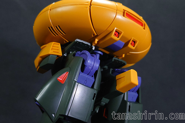 発進するアッシマー2