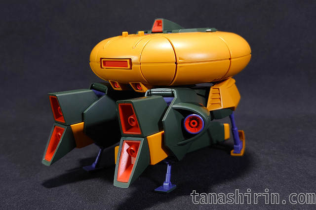 アッシマーMA形態降着形態後面